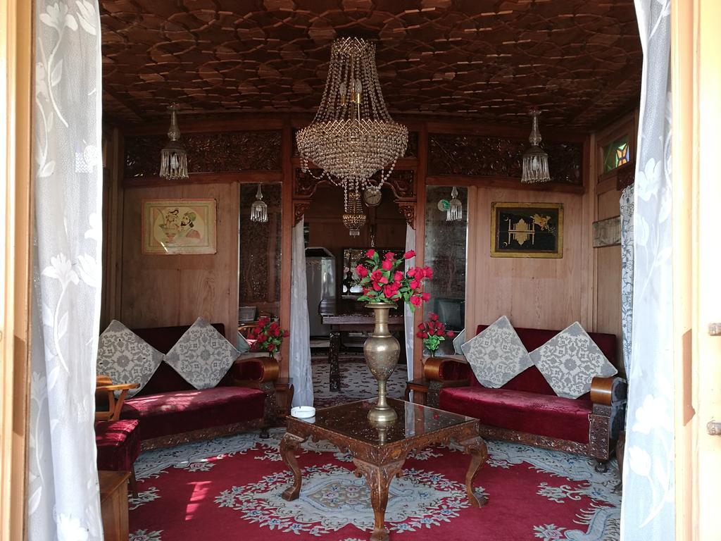 House Boat Hardy Palace Srīnagar Kültér fotó