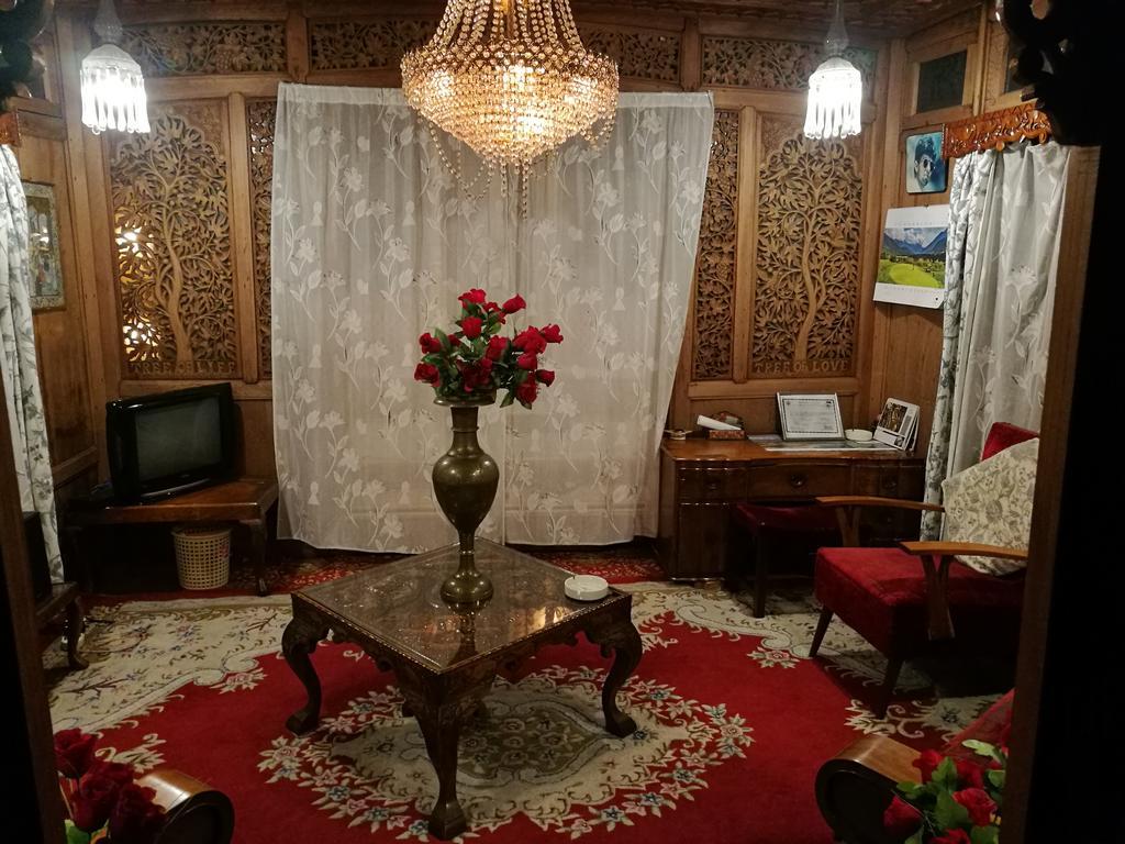 House Boat Hardy Palace Srīnagar Kültér fotó